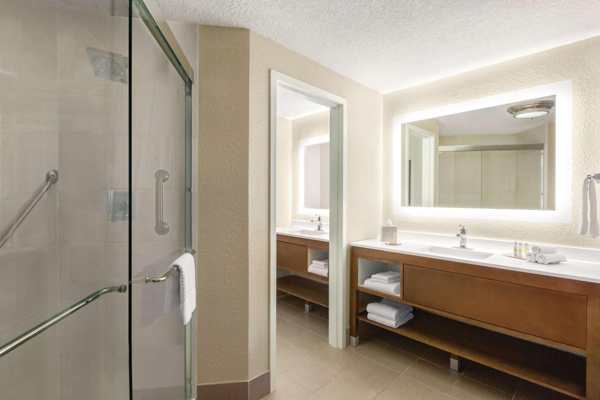 Doubletree By Hilton Orlando Downtown Ξενοδοχείο Εξωτερικό φωτογραφία